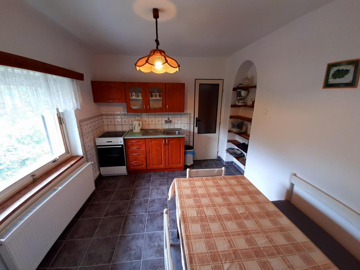 Apartmany Waldex Єтршиховіце Екстер'єр фото