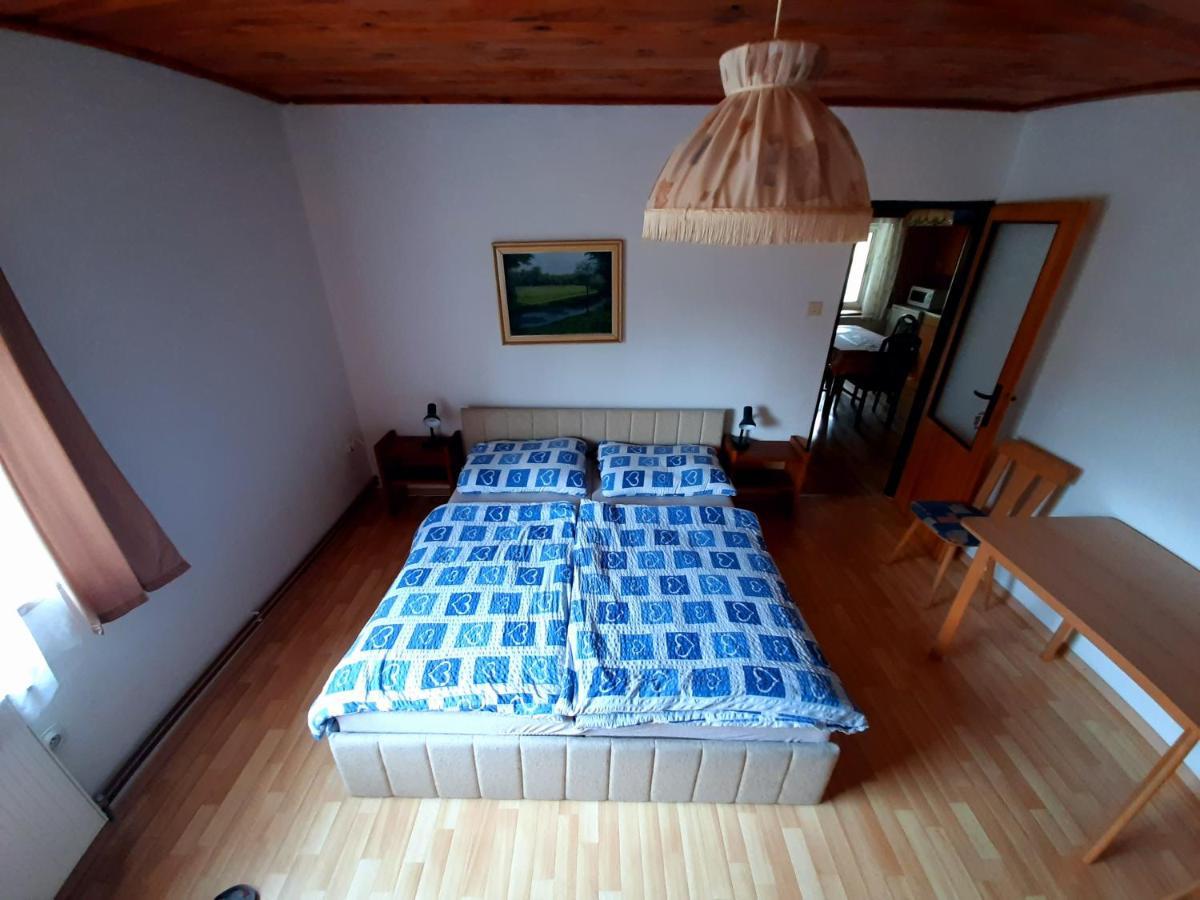 Apartmany Waldex Єтршиховіце Екстер'єр фото